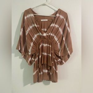 Fun tie dye bohemian style top. Brand is mustard seed.